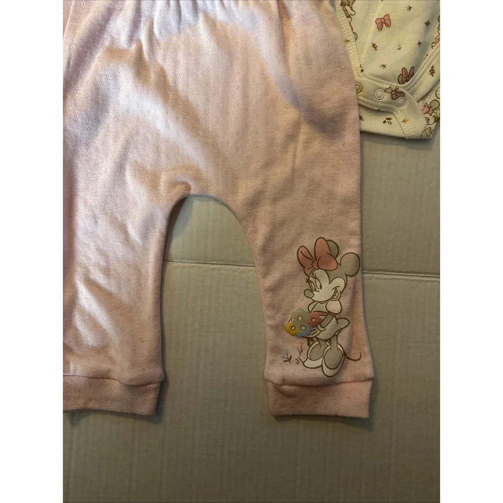 Baby girl clothes, 6-9 months, Disney Baby Minnie 4 piece set